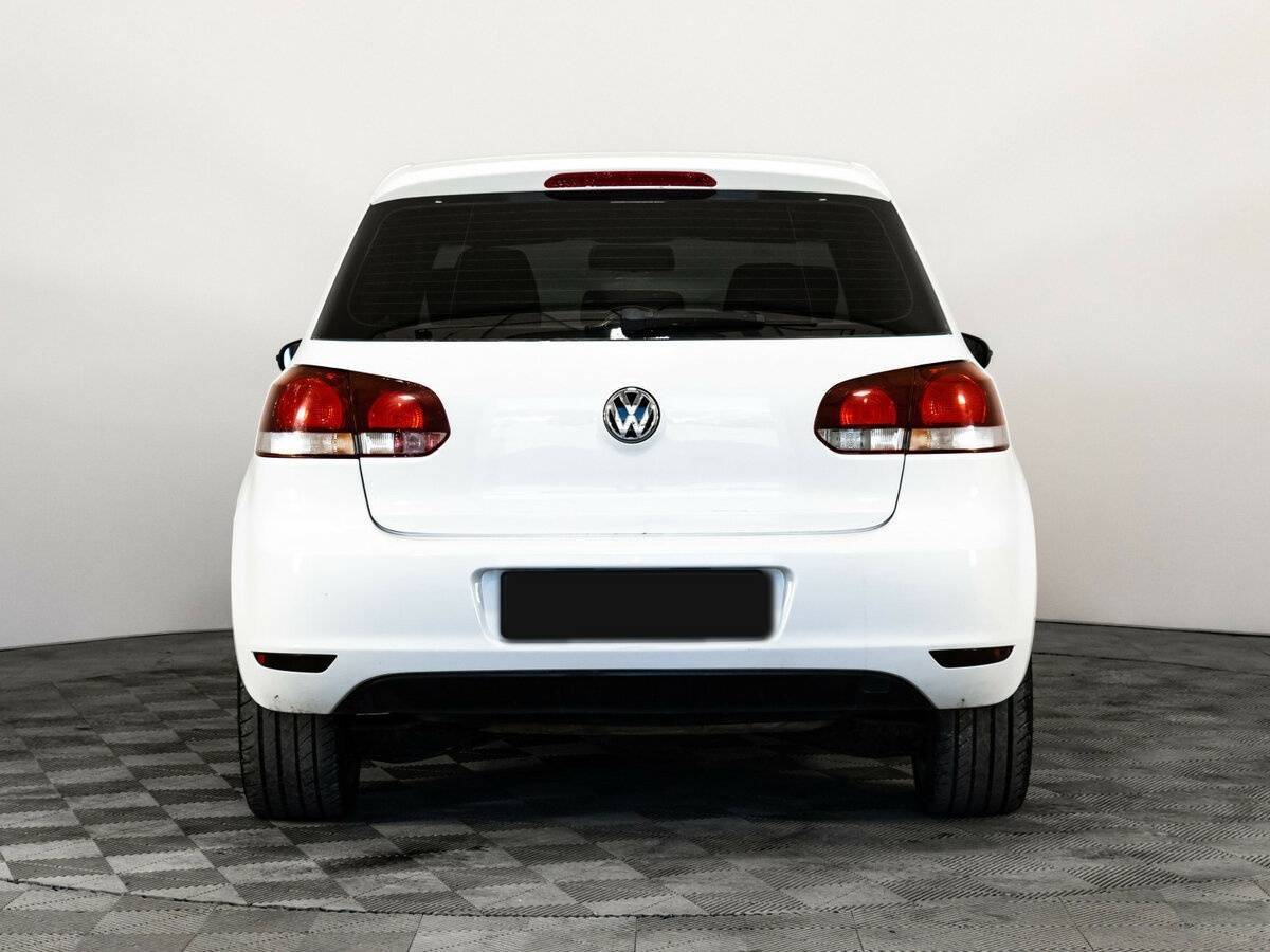 Купить Volkswagen Golf с пробегом. Фото: #4