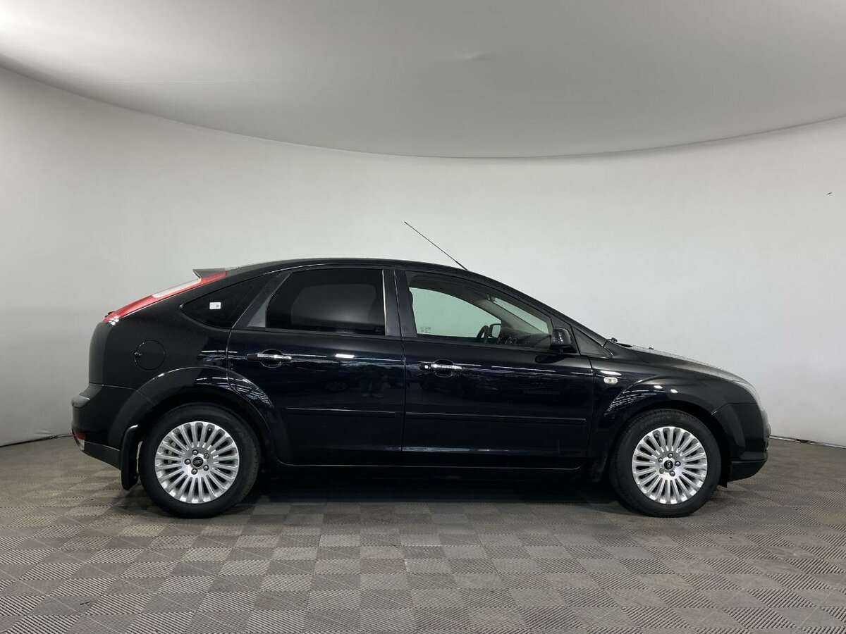 Купить Ford Focus с пробегом. Фото: #3