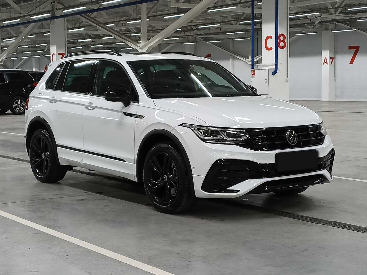 Купить Volkswagen Tiguan с пробегом. Фото: #2