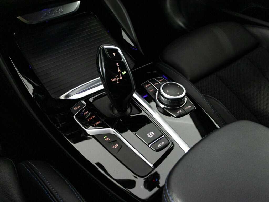 Купить BMW X4 с пробегом. Фото: #19