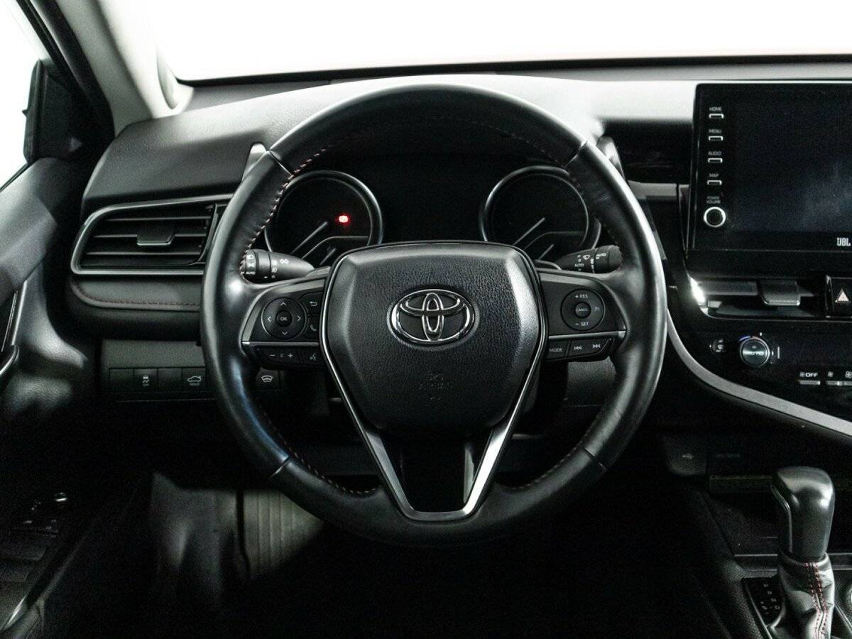 Купить Toyota Camry с пробегом. Фото: #22