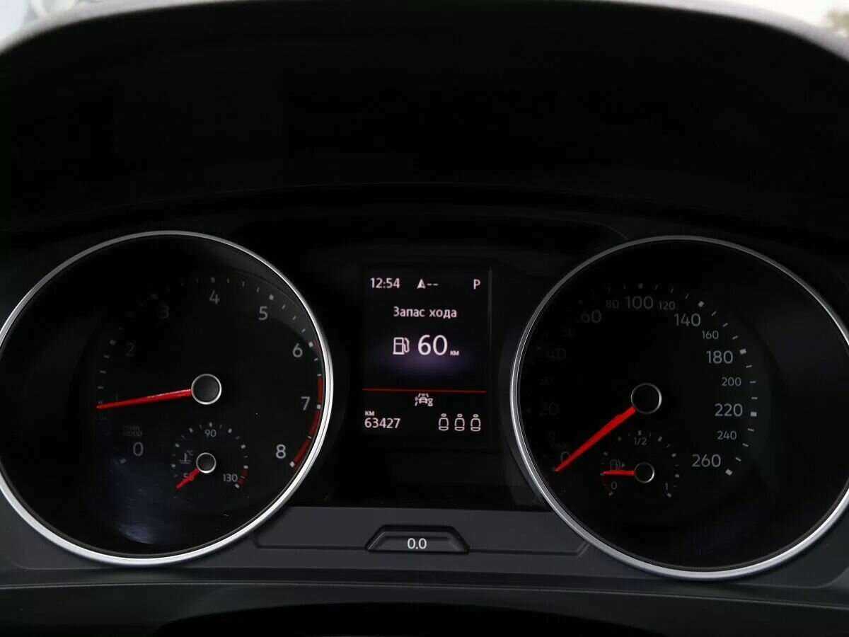 Купить Volkswagen Tiguan с пробегом. Фото: #18