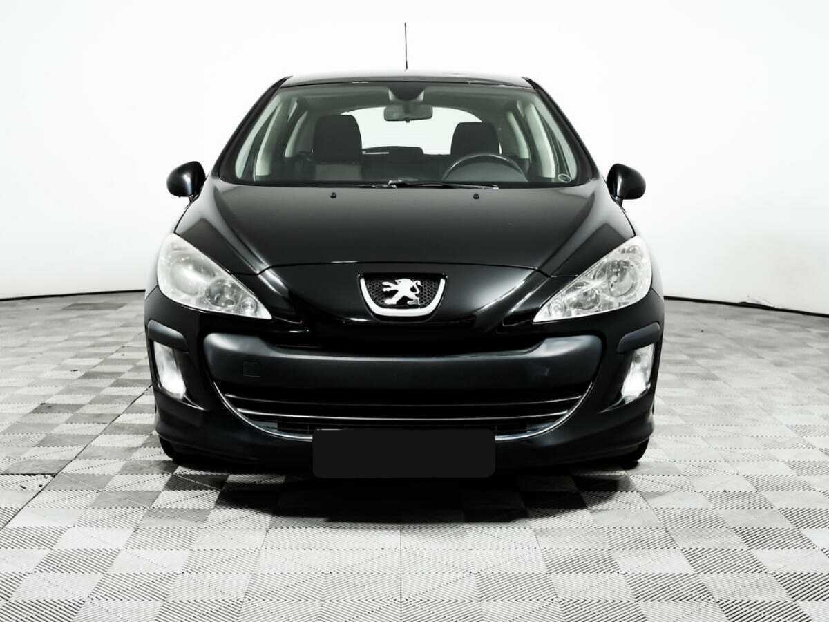 Купить Peugeot 308 с пробегом. Фото: #1