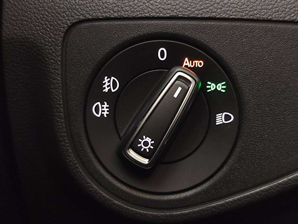 Купить Volkswagen Teramont с пробегом. Фото: #20