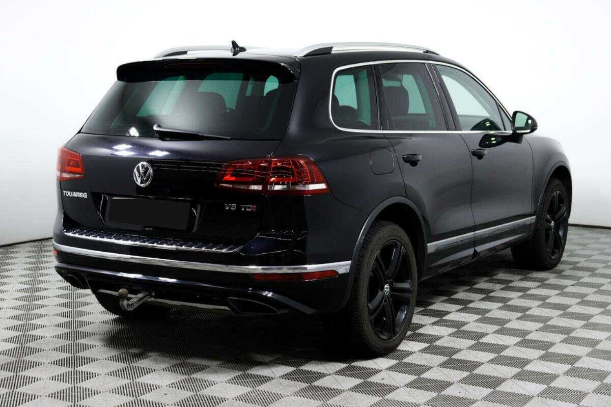 Купить Volkswagen Touareg с пробегом. Фото: #4