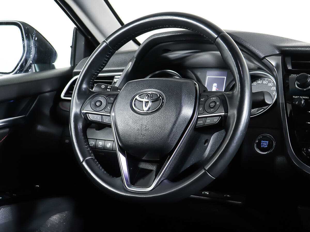 Купить Toyota Camry с пробегом. Фото: #14