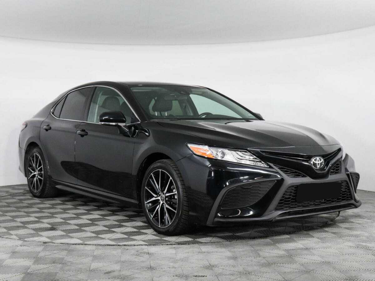 Купить Toyota Camry с пробегом. Фото: #2