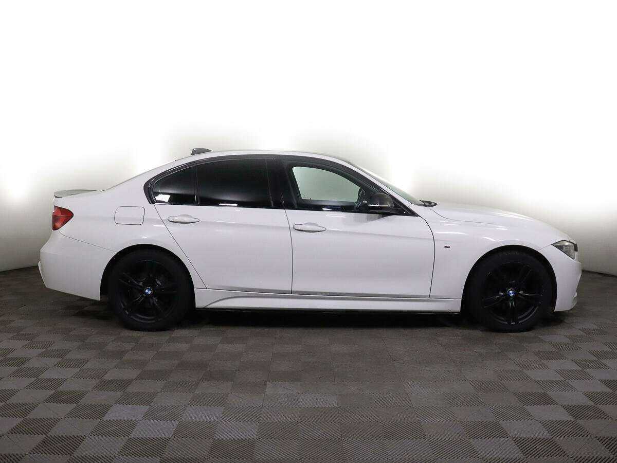Купить BMW 3 серии с пробегом. Фото: #2