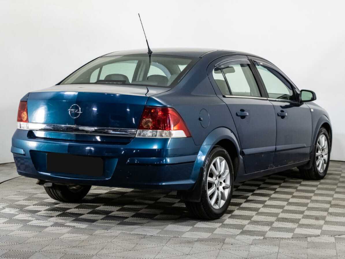 Купить Opel Astra с пробегом. Фото: #3