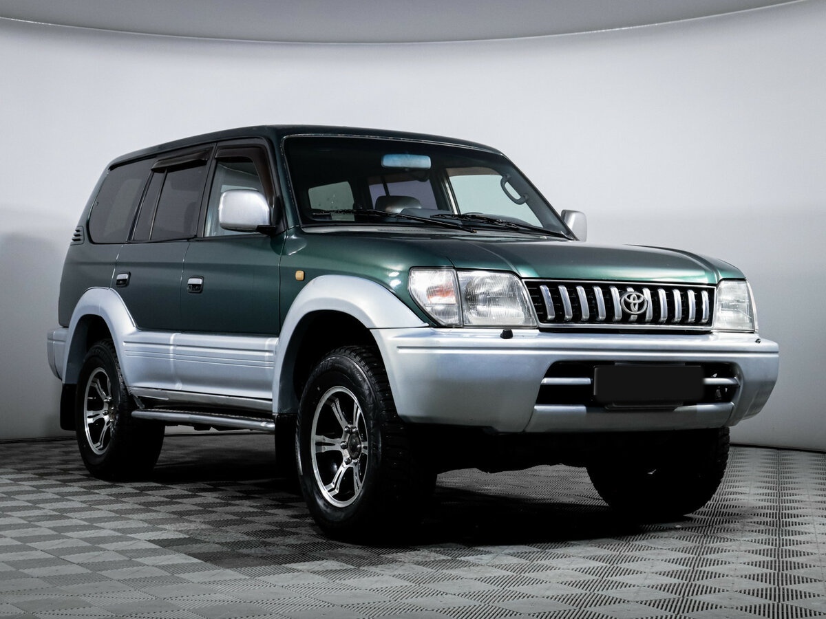 Купить Toyota Land Cruiser Prado с пробегом. Фото: #2