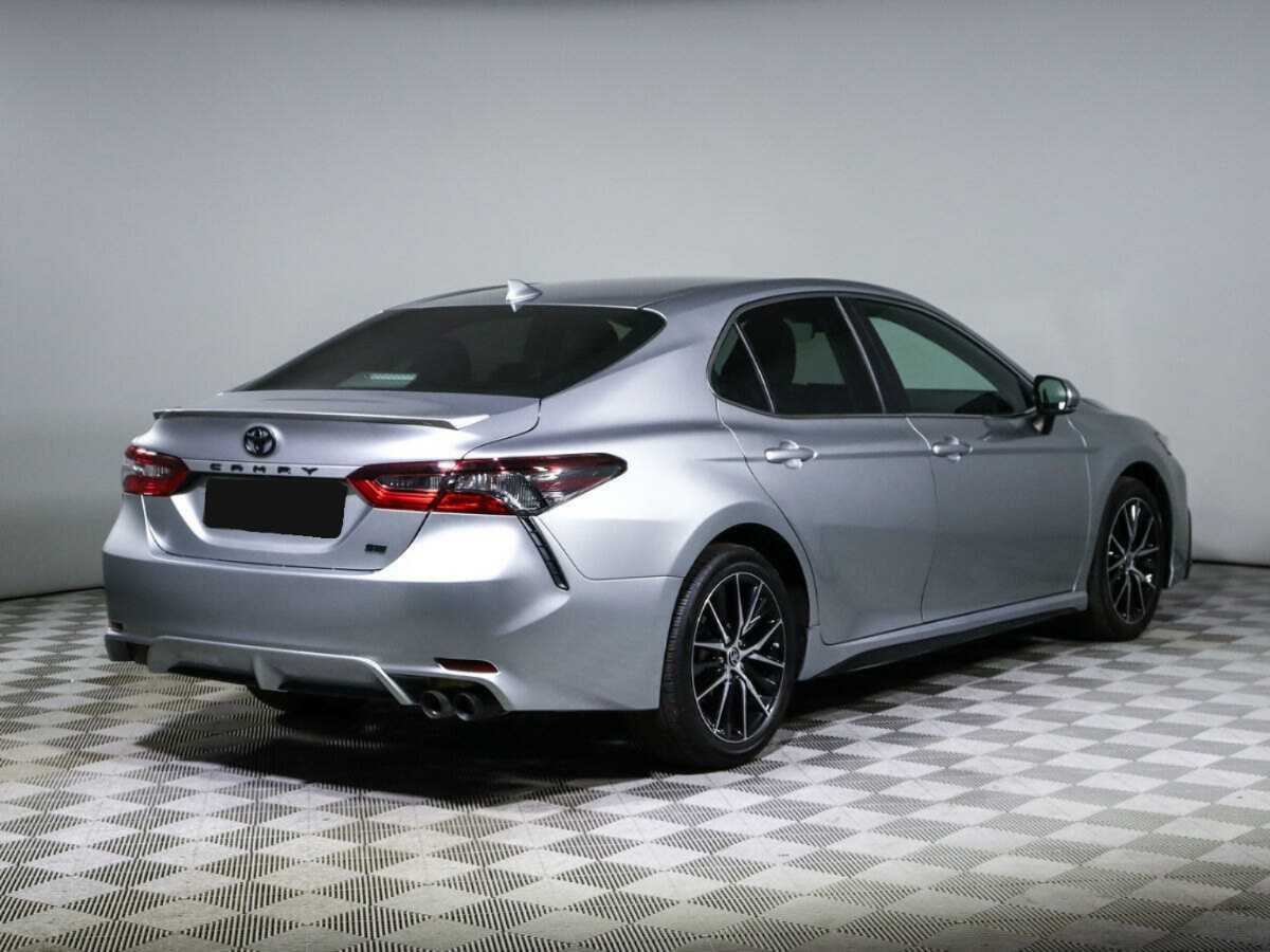 Купить Toyota Camry с пробегом. Фото: #4