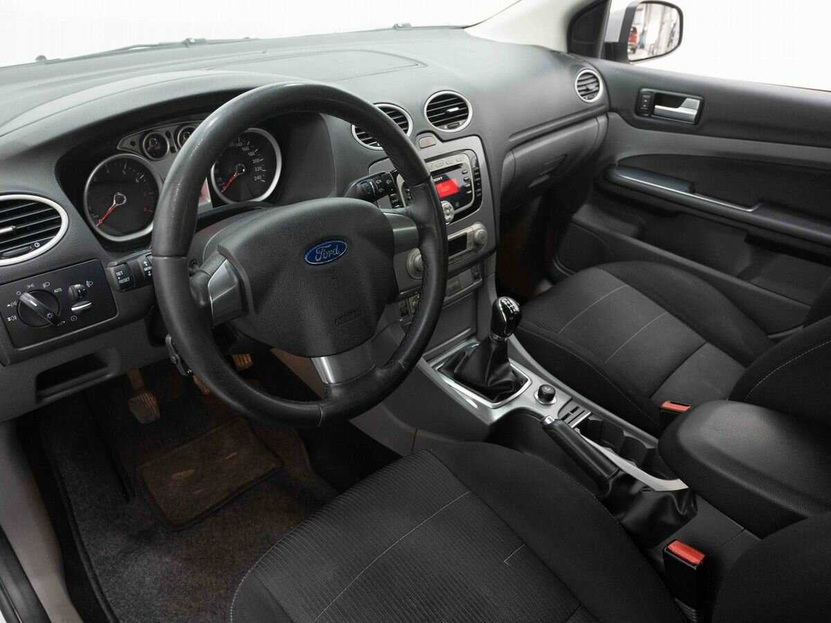 Купить Ford Focus с пробегом. Фото: #7