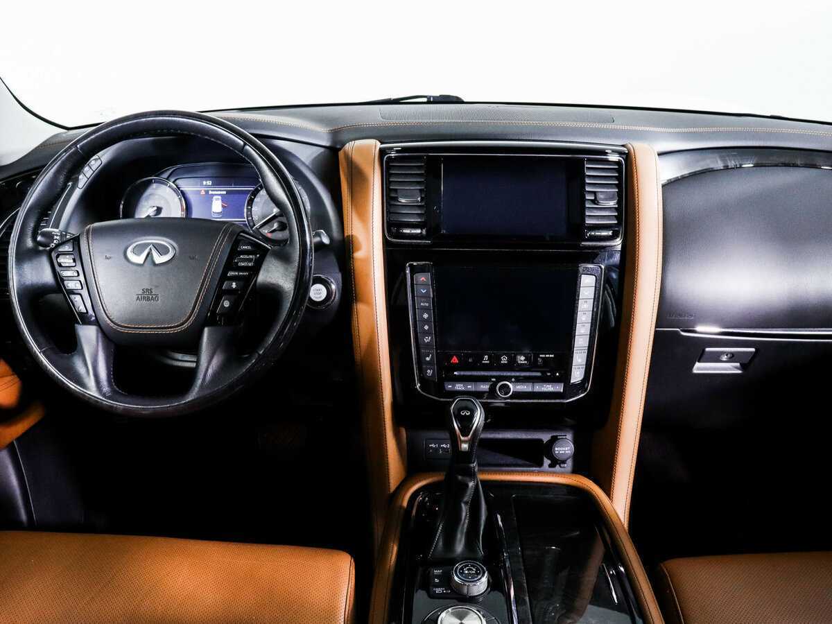 Купить Infiniti QX80 с пробегом. Фото: #8