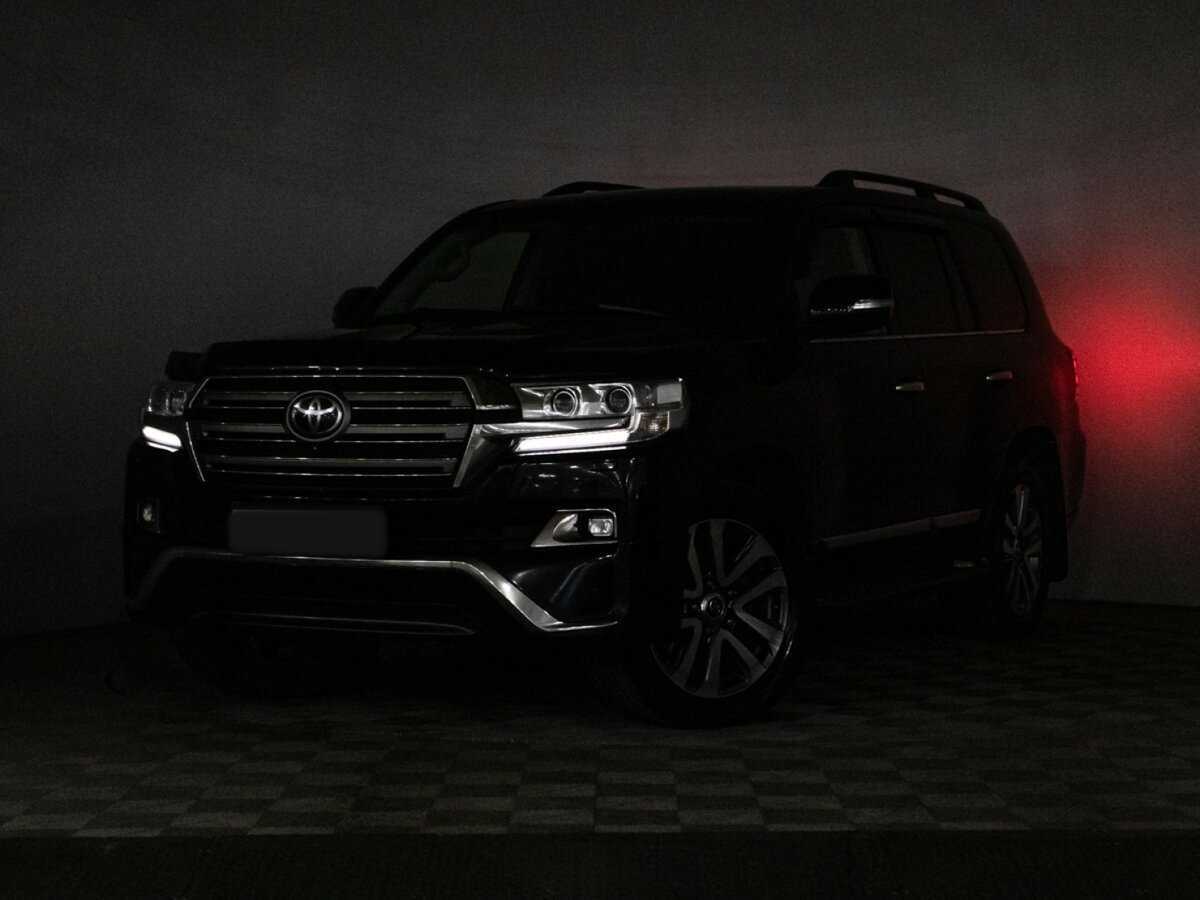 Купить Toyota Land Cruiser с пробегом. Фото: #27
