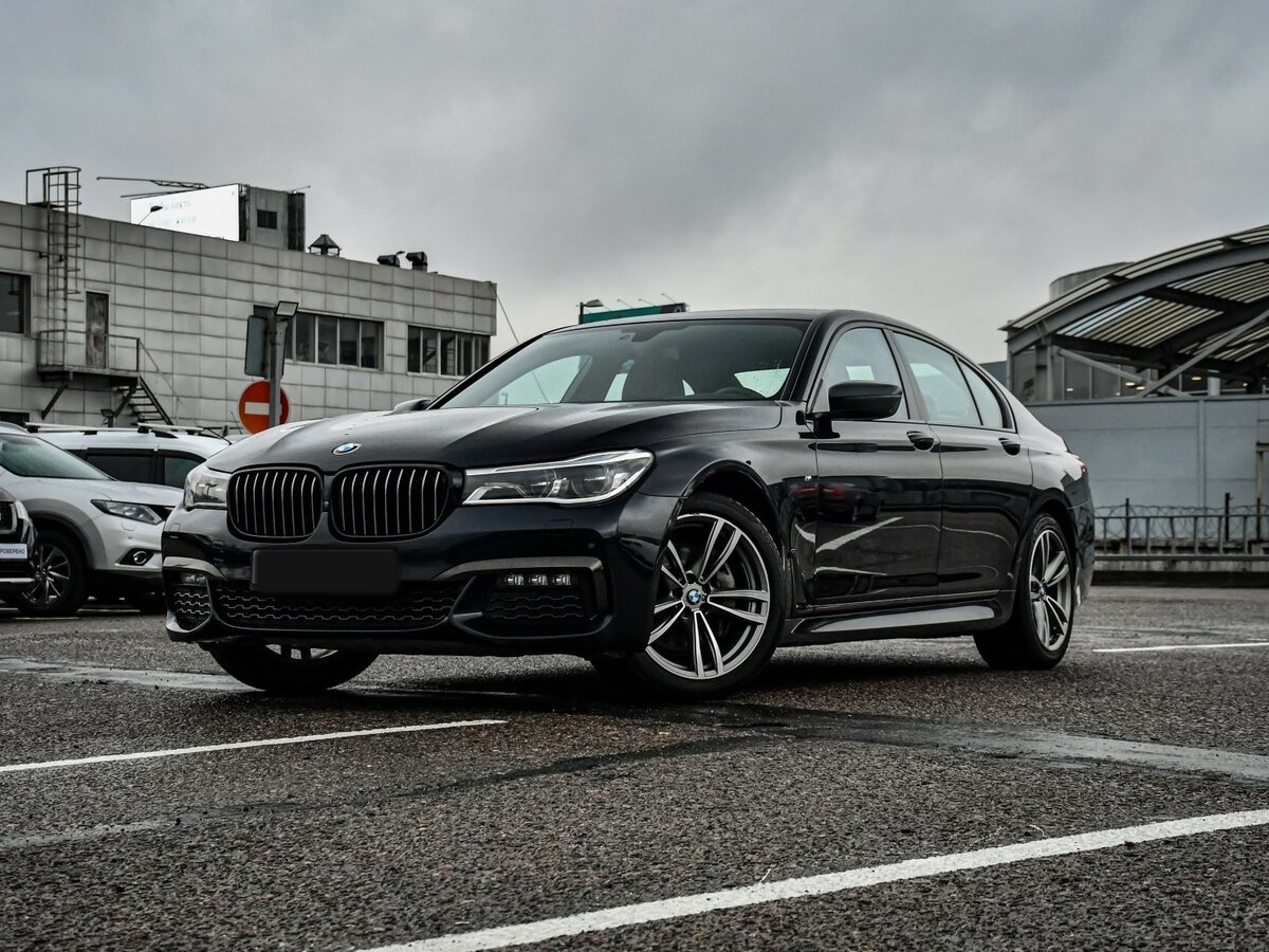 Купить BMW 7 серии с пробегом. Фото: #0