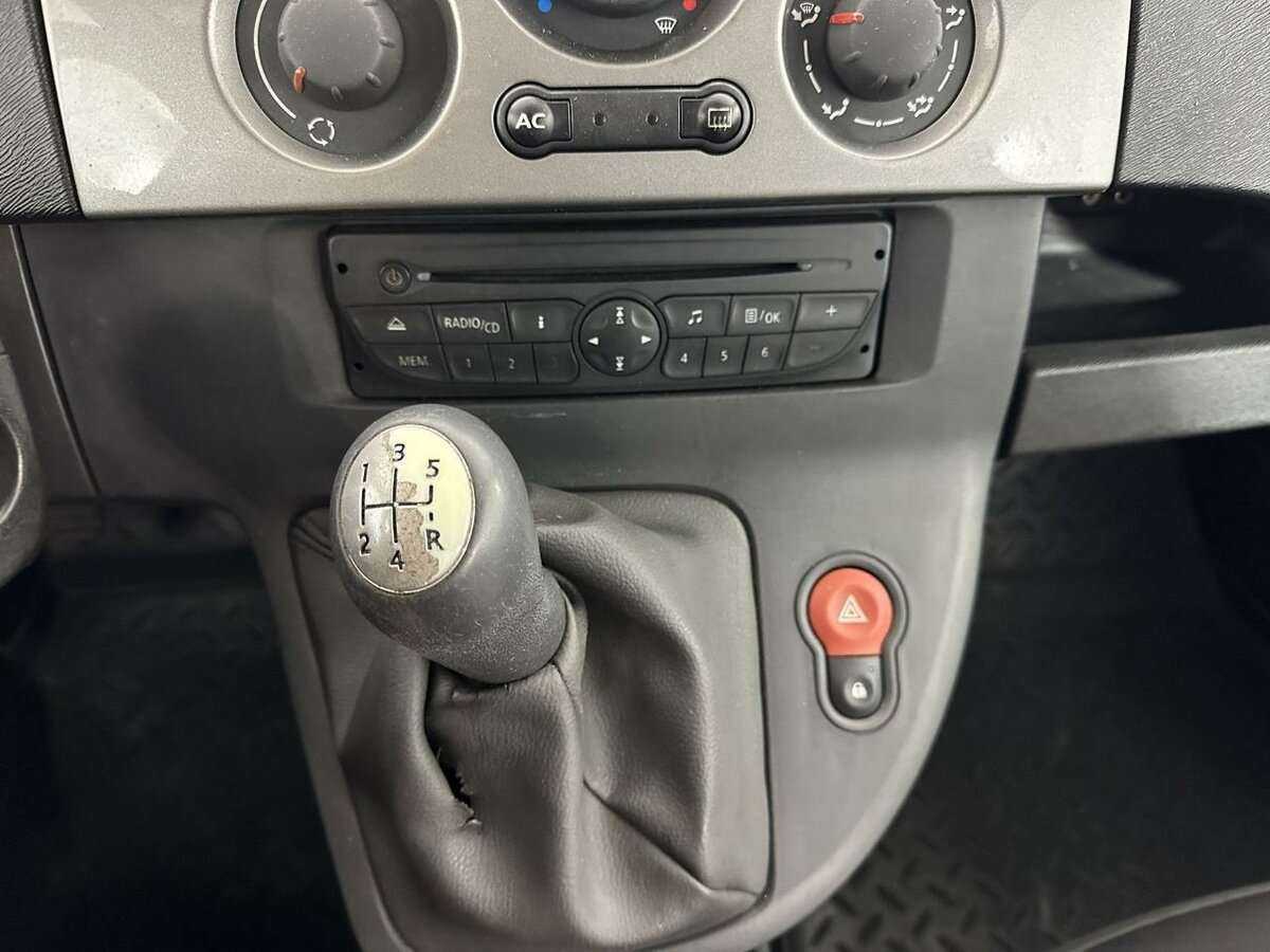 Купить Renault Kangoo с пробегом. Фото: #12