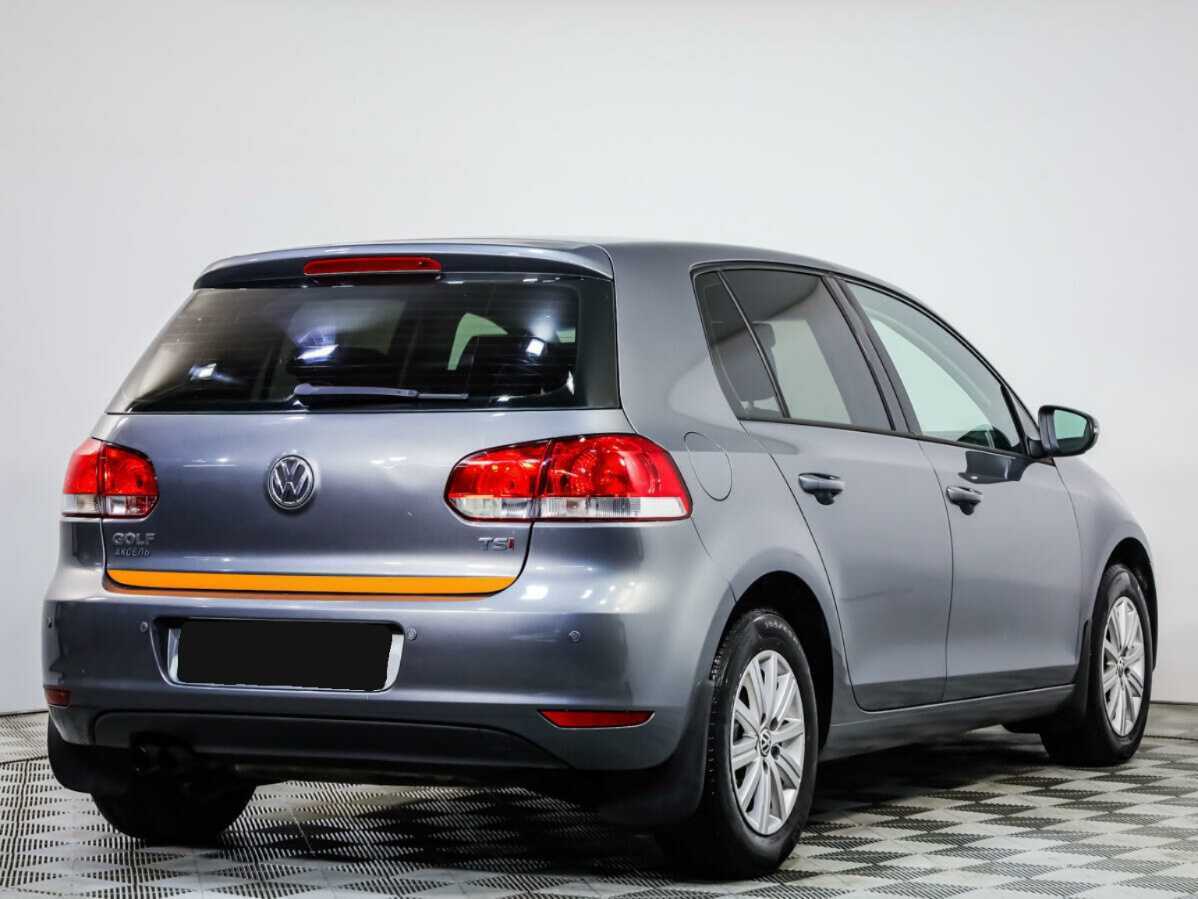 Купить Volkswagen Golf с пробегом. Фото: #3