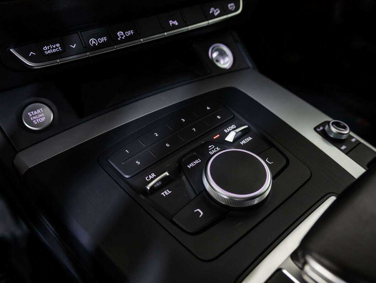 Купить Audi Q5 с пробегом. Фото: #13