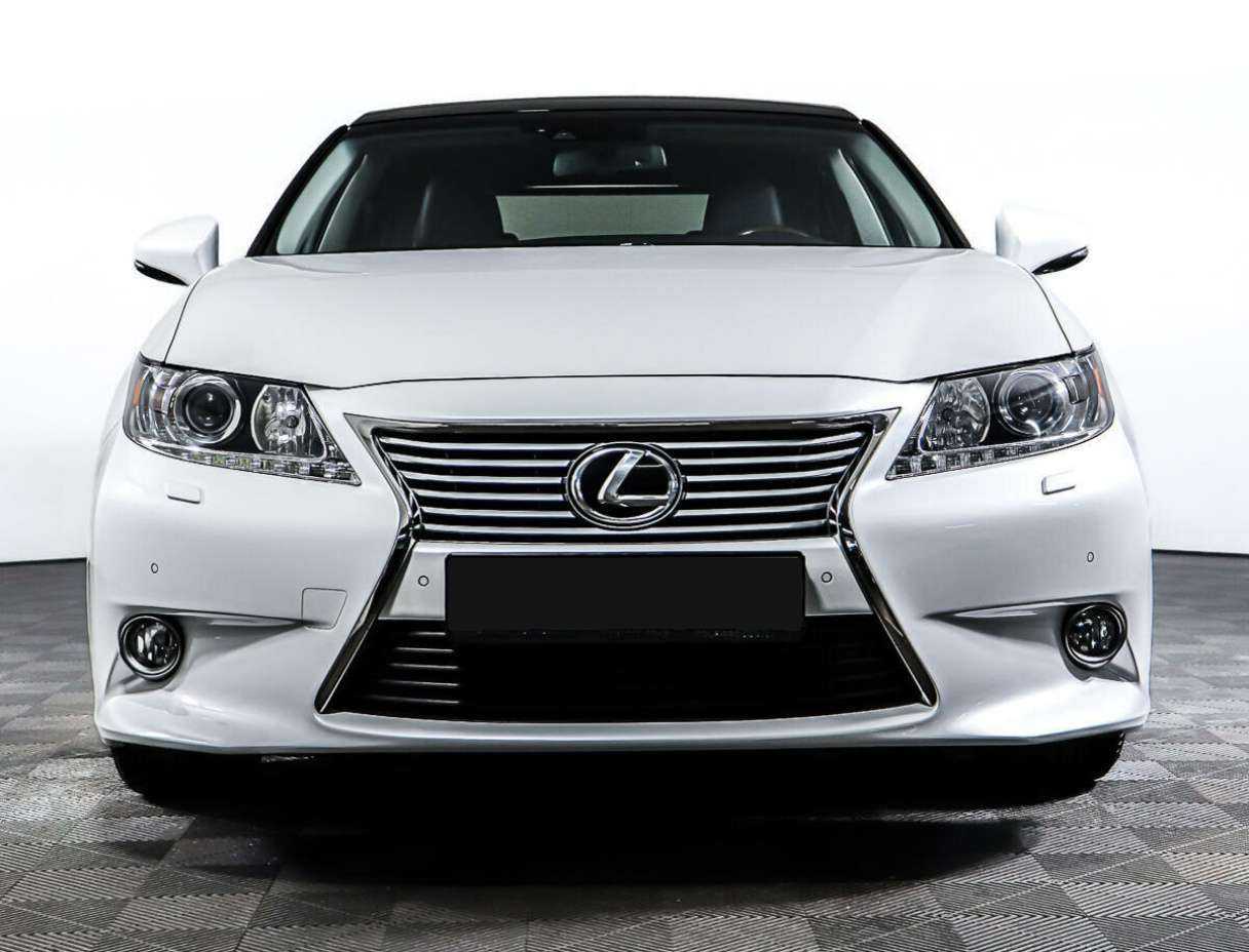 Купить Lexus ES с пробегом. Фото: #1