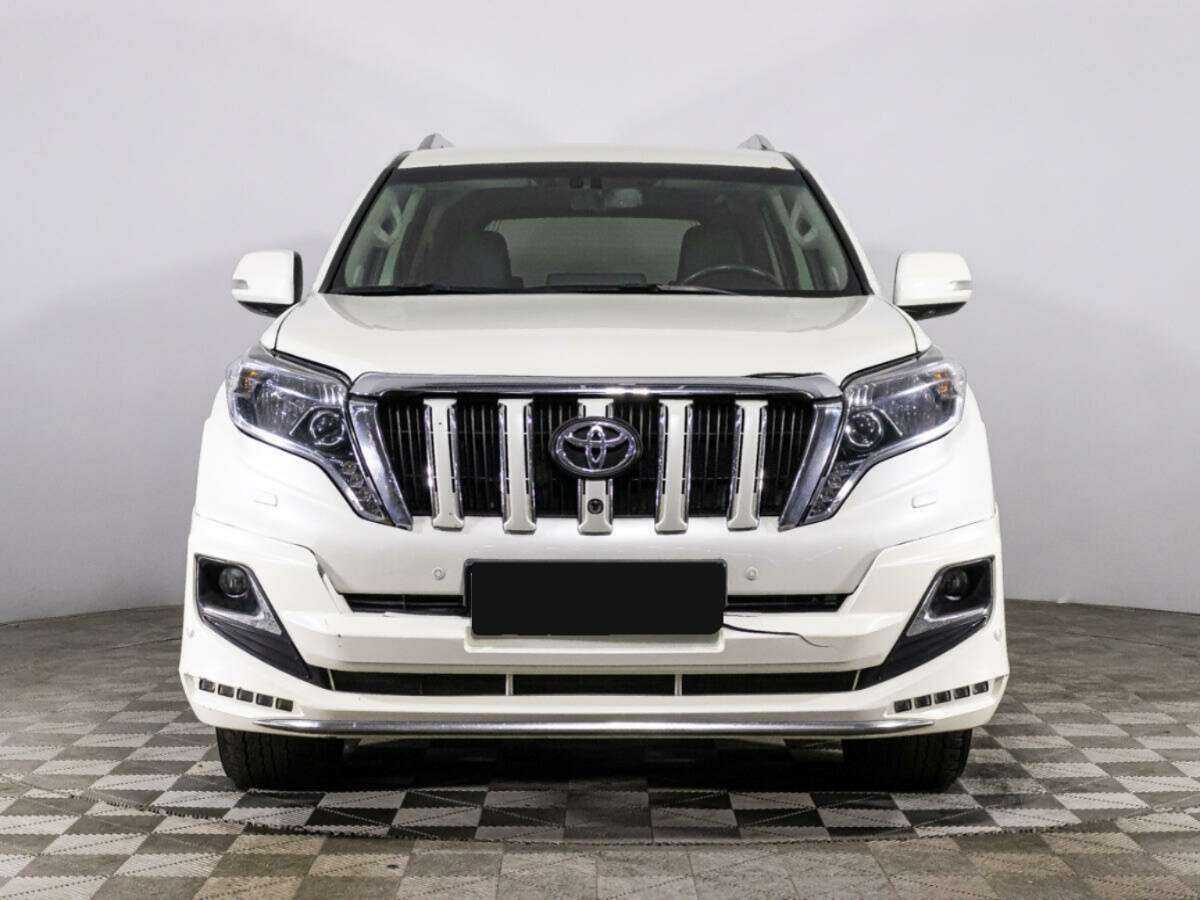Купить Toyota Land Cruiser Prado с пробегом. Фото: #1