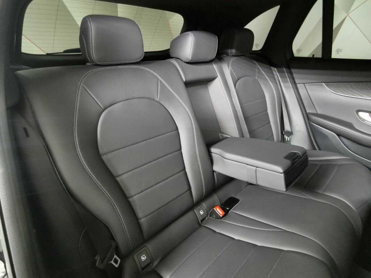 Купить Mercedes-Benz GLC с пробегом. Фото: #12