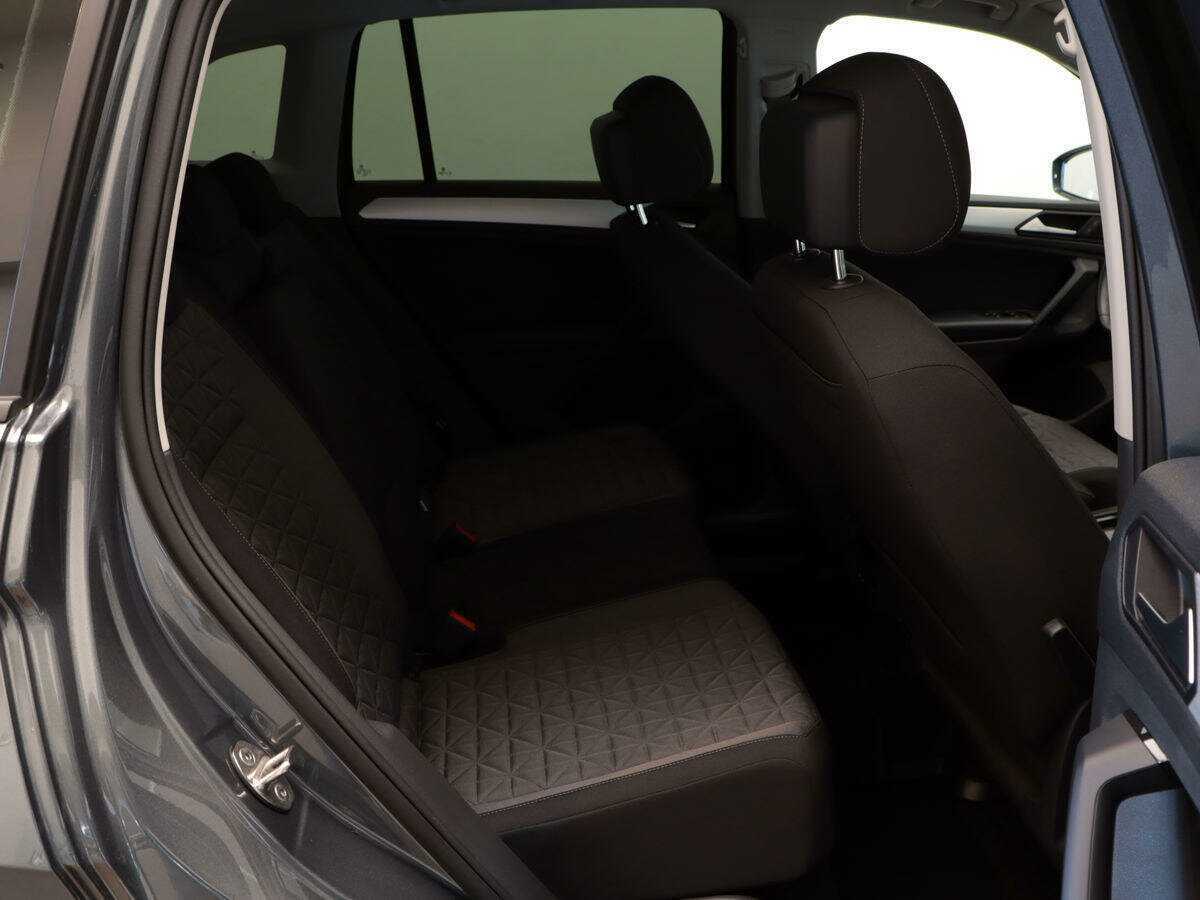 Купить Volkswagen Tiguan с пробегом. Фото: #7