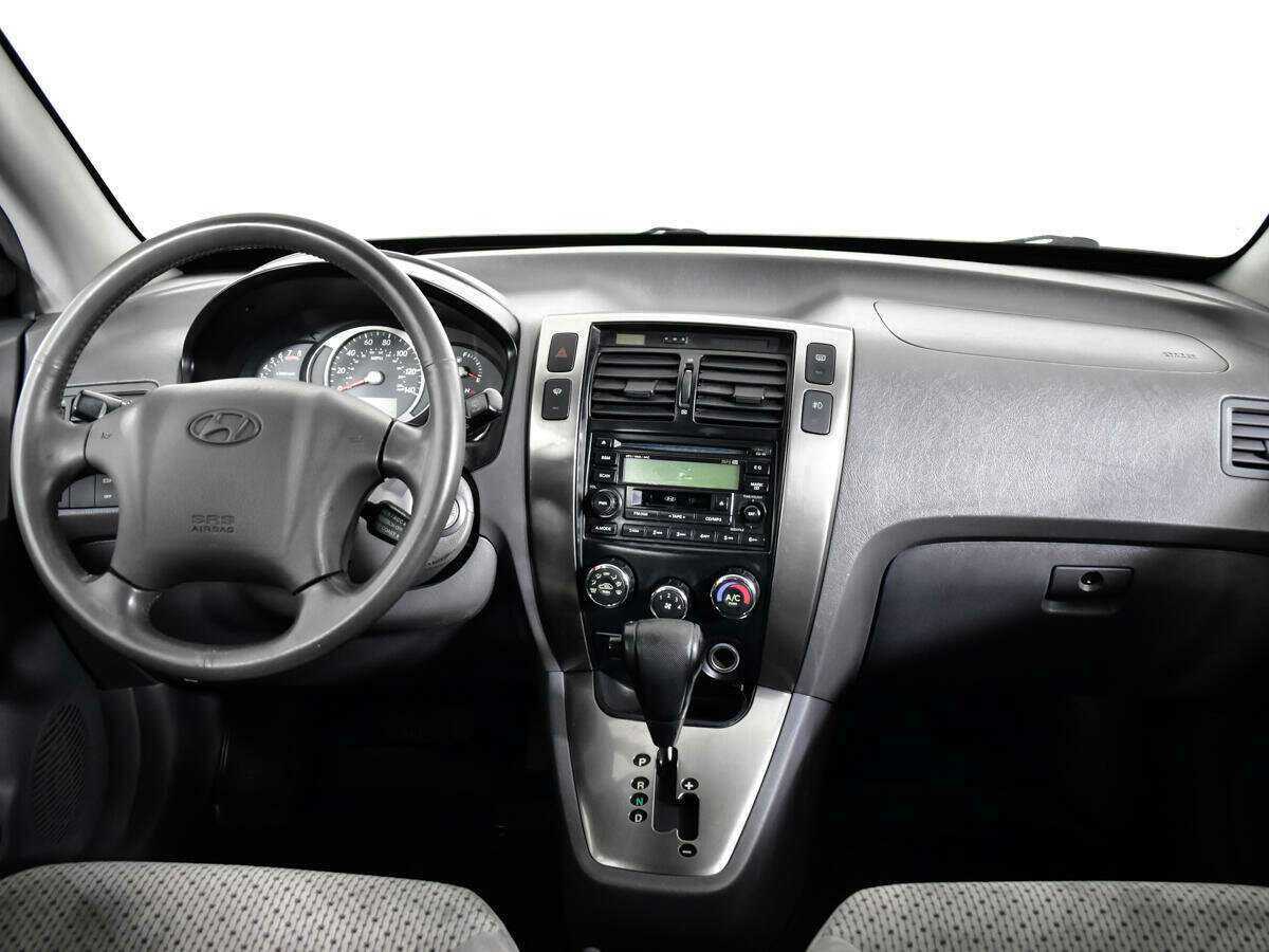 Купить Hyundai Tucson с пробегом. Фото: #11