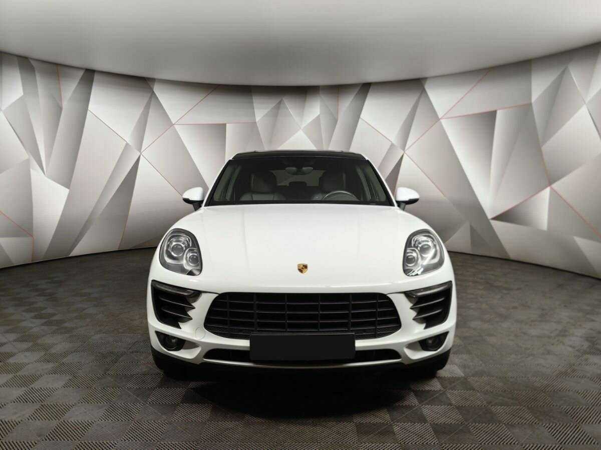 Купить Porsche Macan с пробегом. Фото: #4