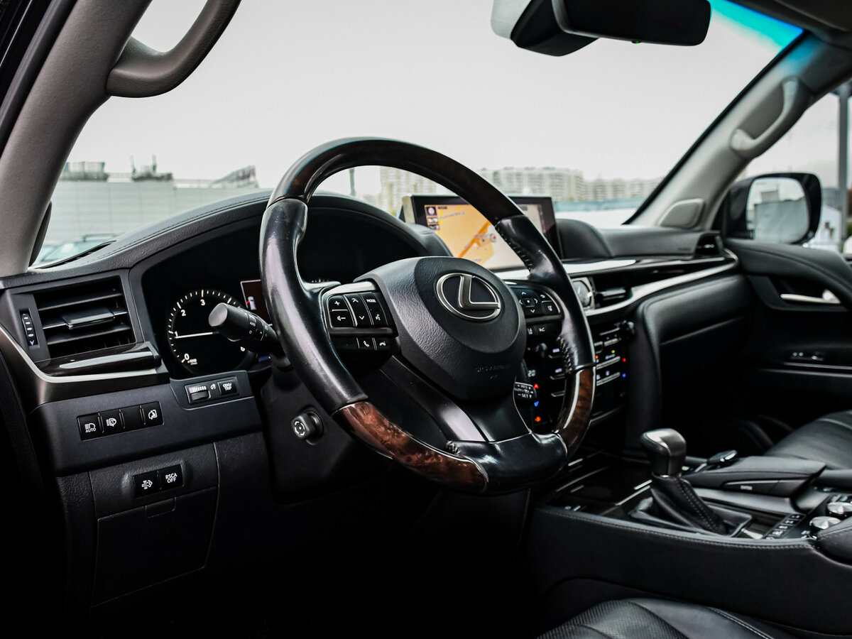 Купить Lexus LX с пробегом. Фото: #10
