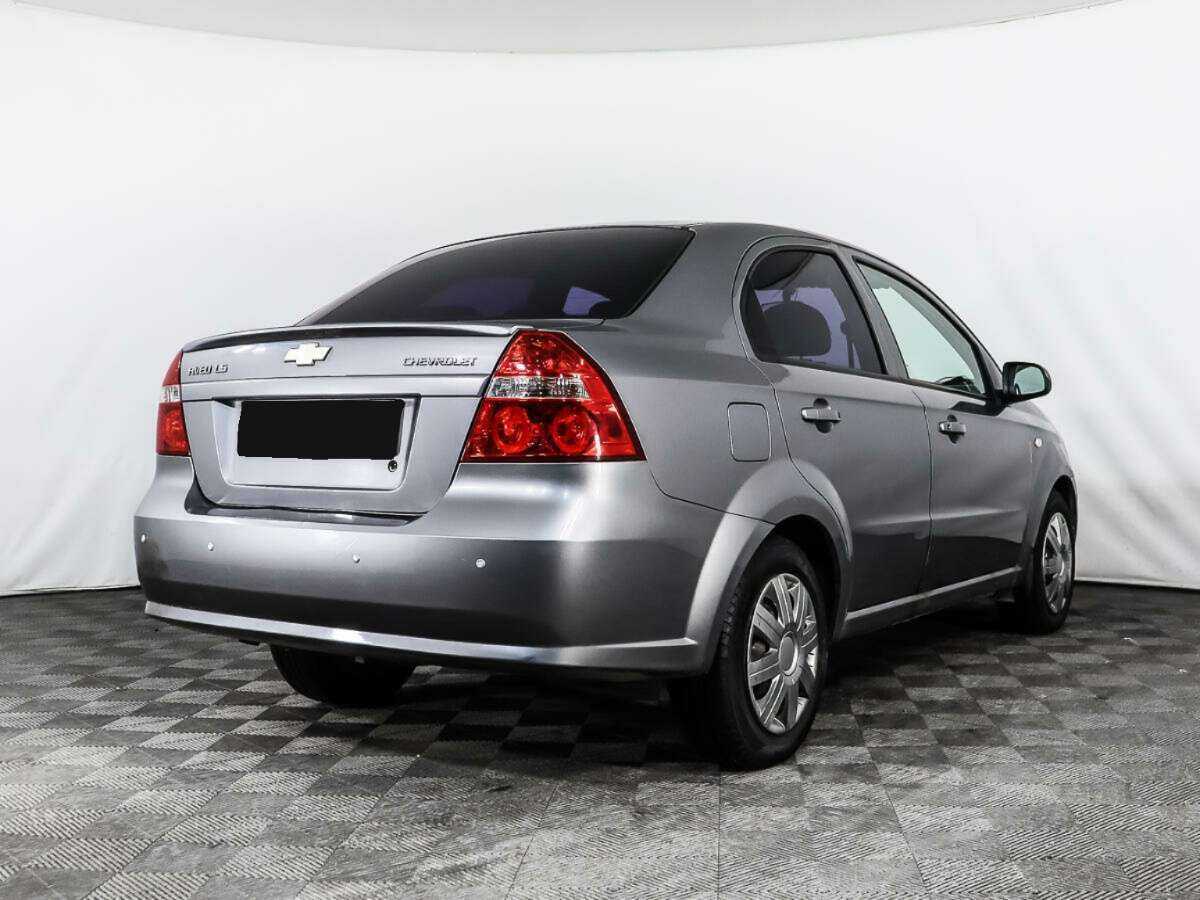 Купить Chevrolet Aveo с пробегом. Фото: #4
