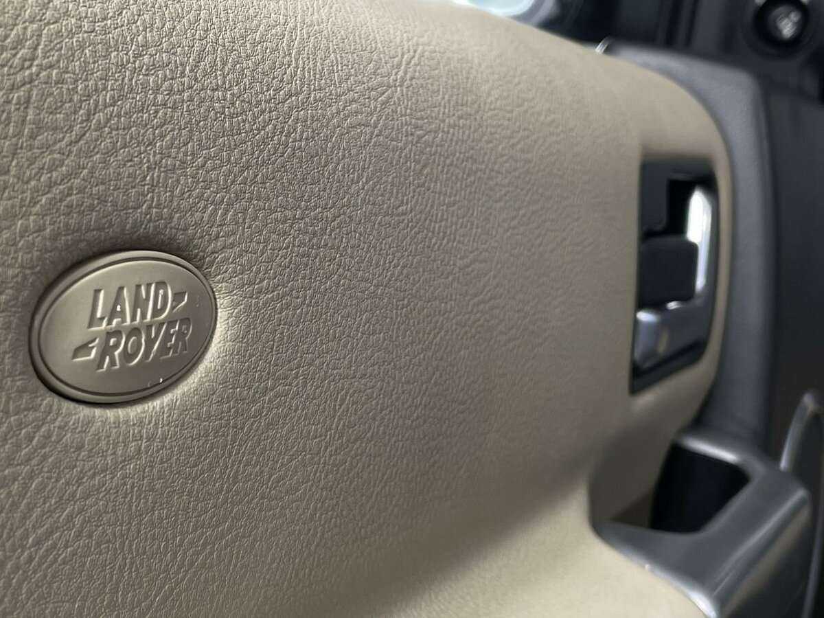 Купить Land Rover Discovery с пробегом. Фото: #7