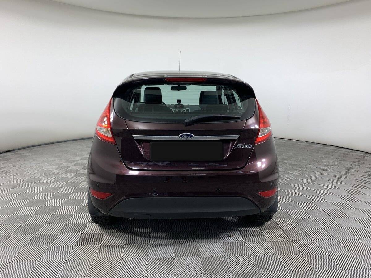 Купить Ford Fiesta с пробегом. Фото: #5