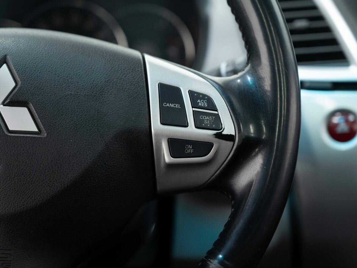 Купить Mitsubishi Pajero Sport с пробегом. Фото: #13
