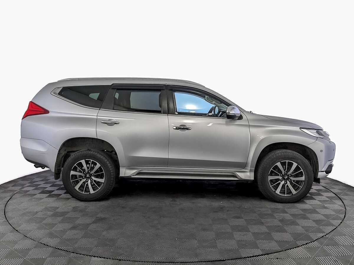 Купить Mitsubishi Pajero Sport с пробегом. Фото: #3