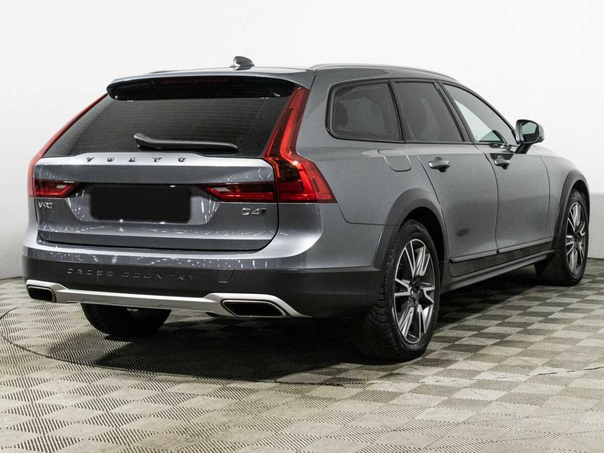 Купить Volvo V90 Cross Country с пробегом. Фото: #4