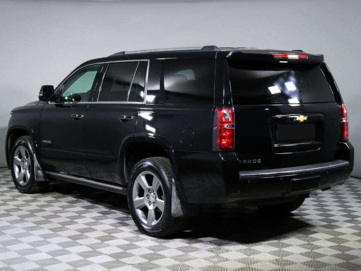 Купить Chevrolet Tahoe с пробегом. Фото: #4