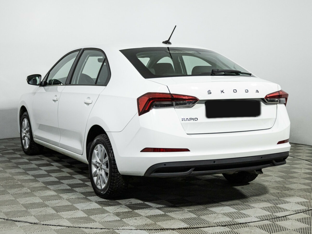Купить Skoda Rapid с пробегом. Фото: #6