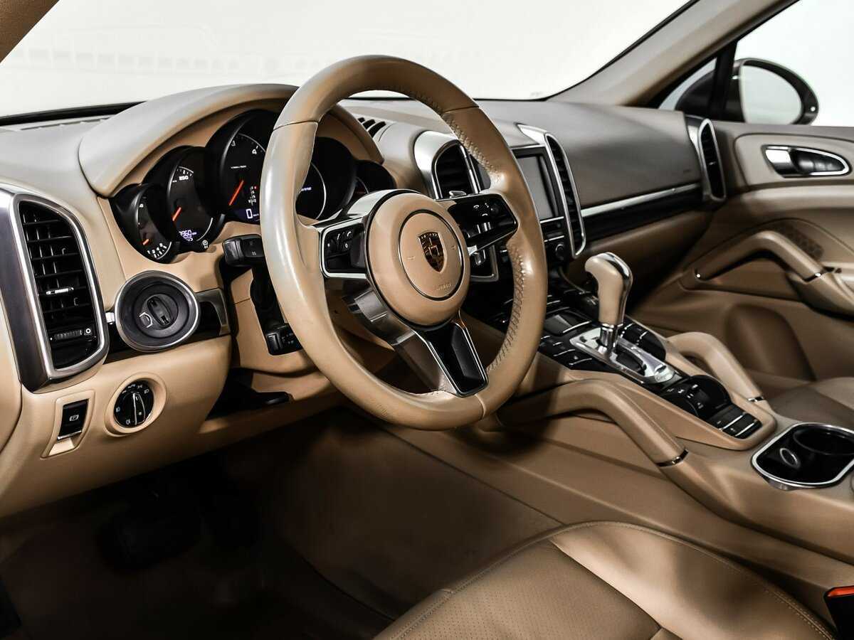 Купить Porsche Cayenne с пробегом. Фото: #11