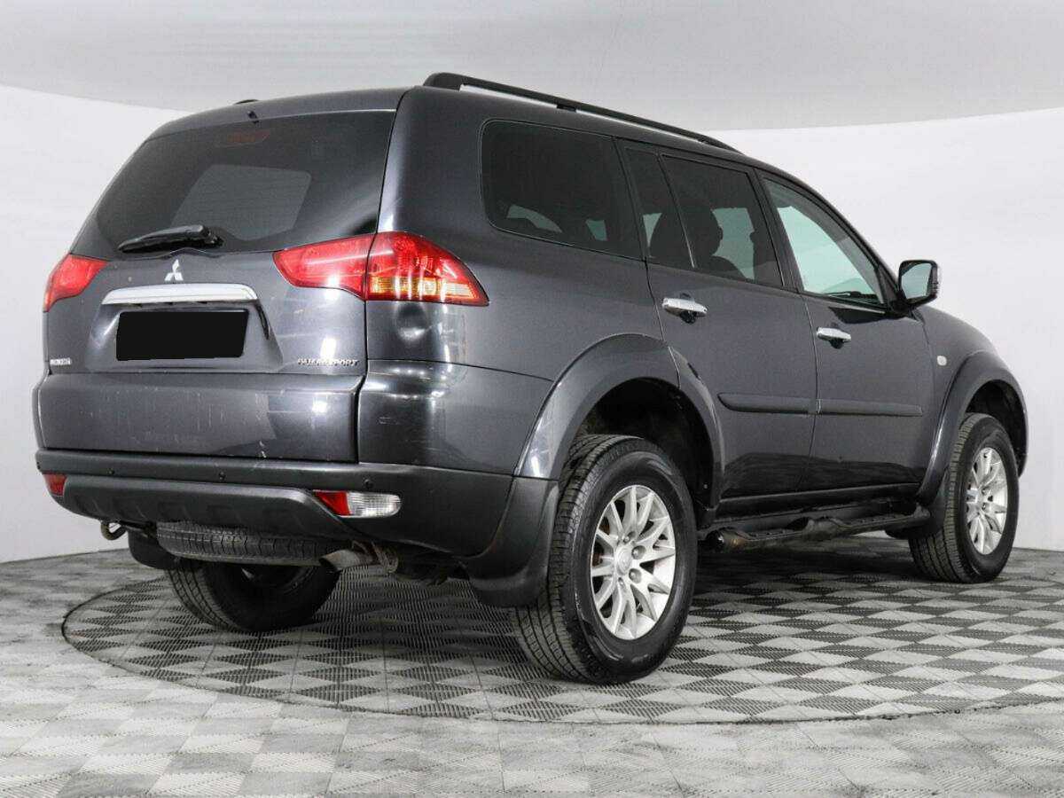 Купить Mitsubishi Pajero Sport с пробегом. Фото: #4