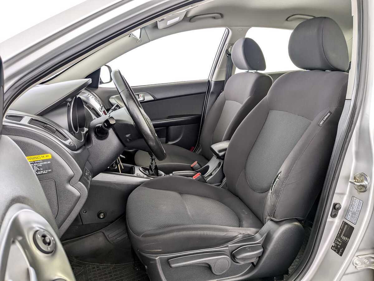 Купить Kia Cerato с пробегом. Фото: #15