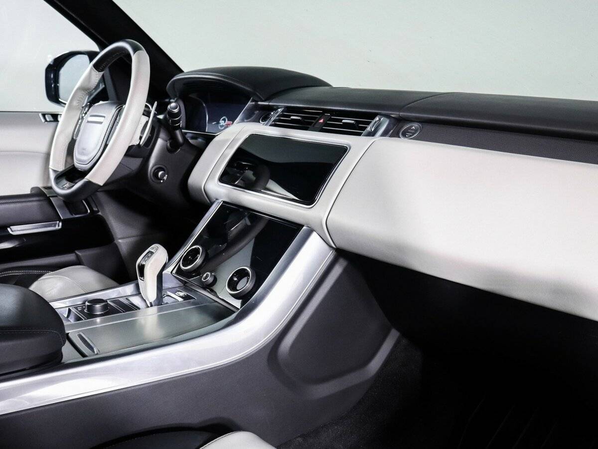Купить Land Rover Range Rover Sport с пробегом. Фото: #8