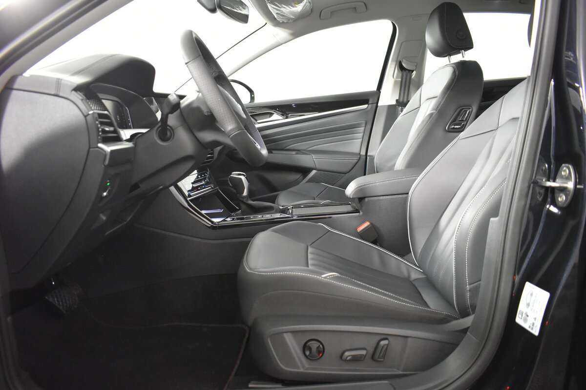 Купить Volkswagen Passat с пробегом. Фото: #14