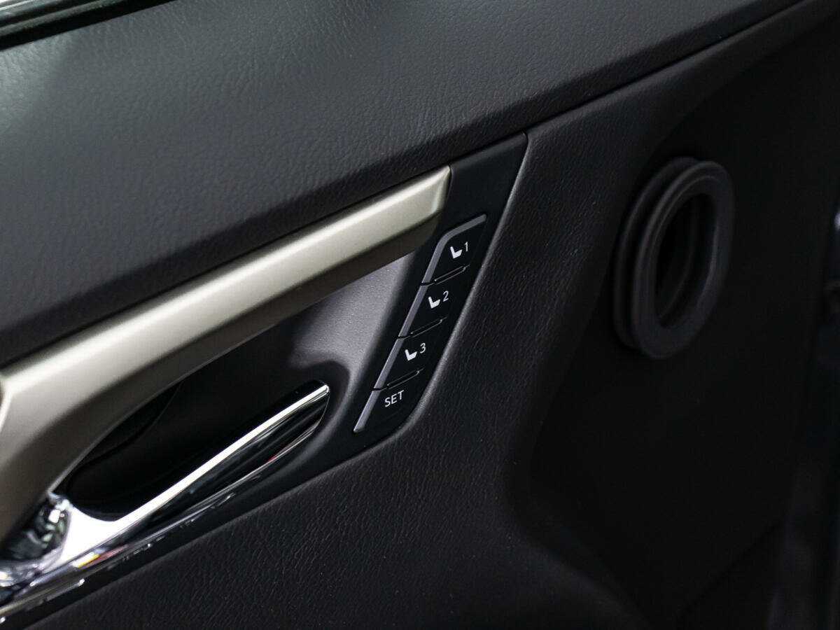 Купить Lexus RX с пробегом. Фото: #23
