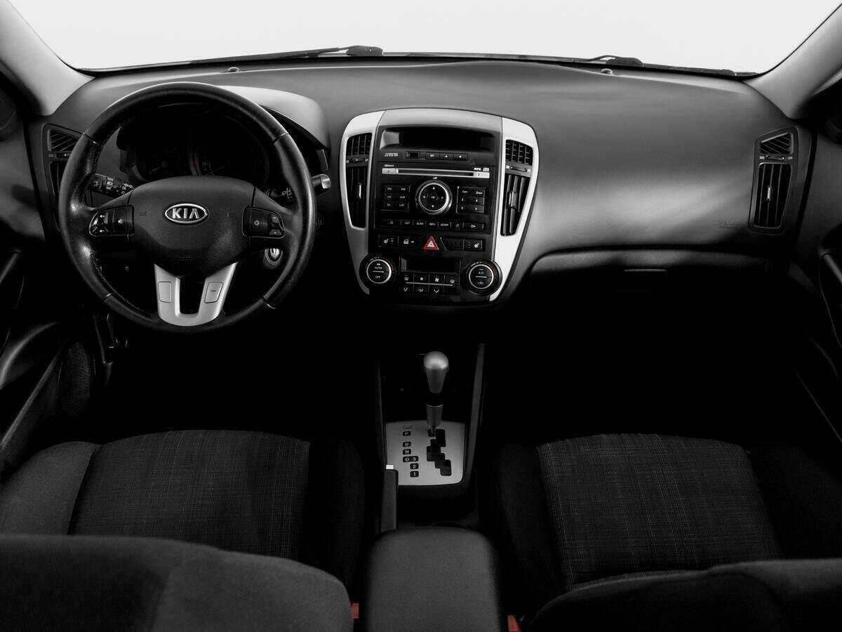 Купить Kia Ceed с пробегом. Фото: #11