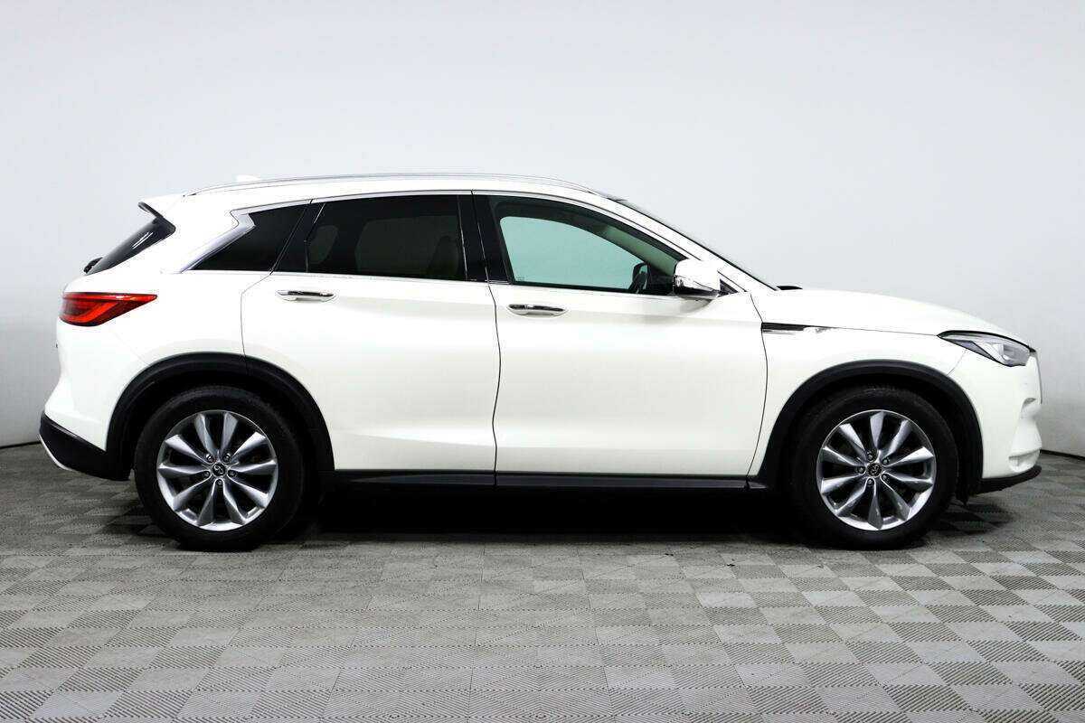 Купить Infiniti QX50 с пробегом. Фото: #3
