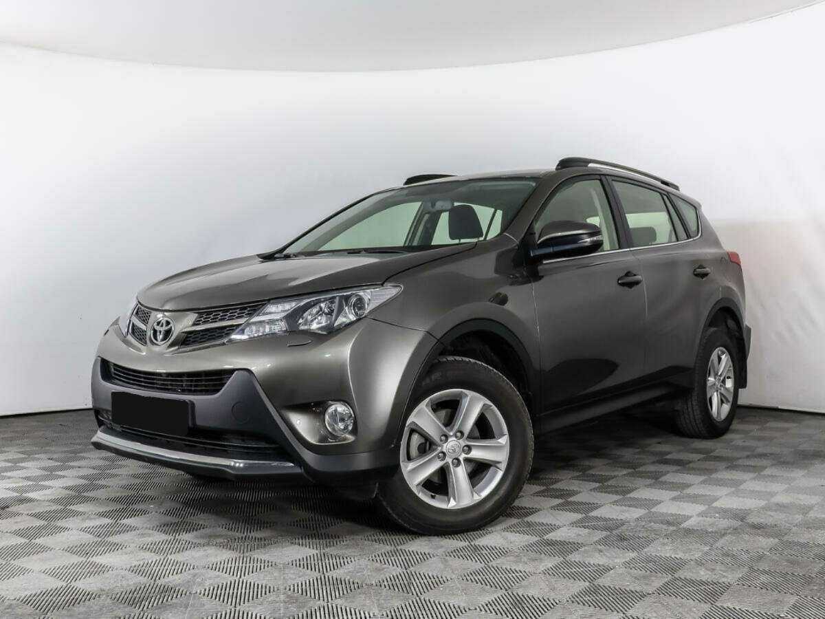 Купить Toyota RAV4 с пробегом. Посмотреть фото