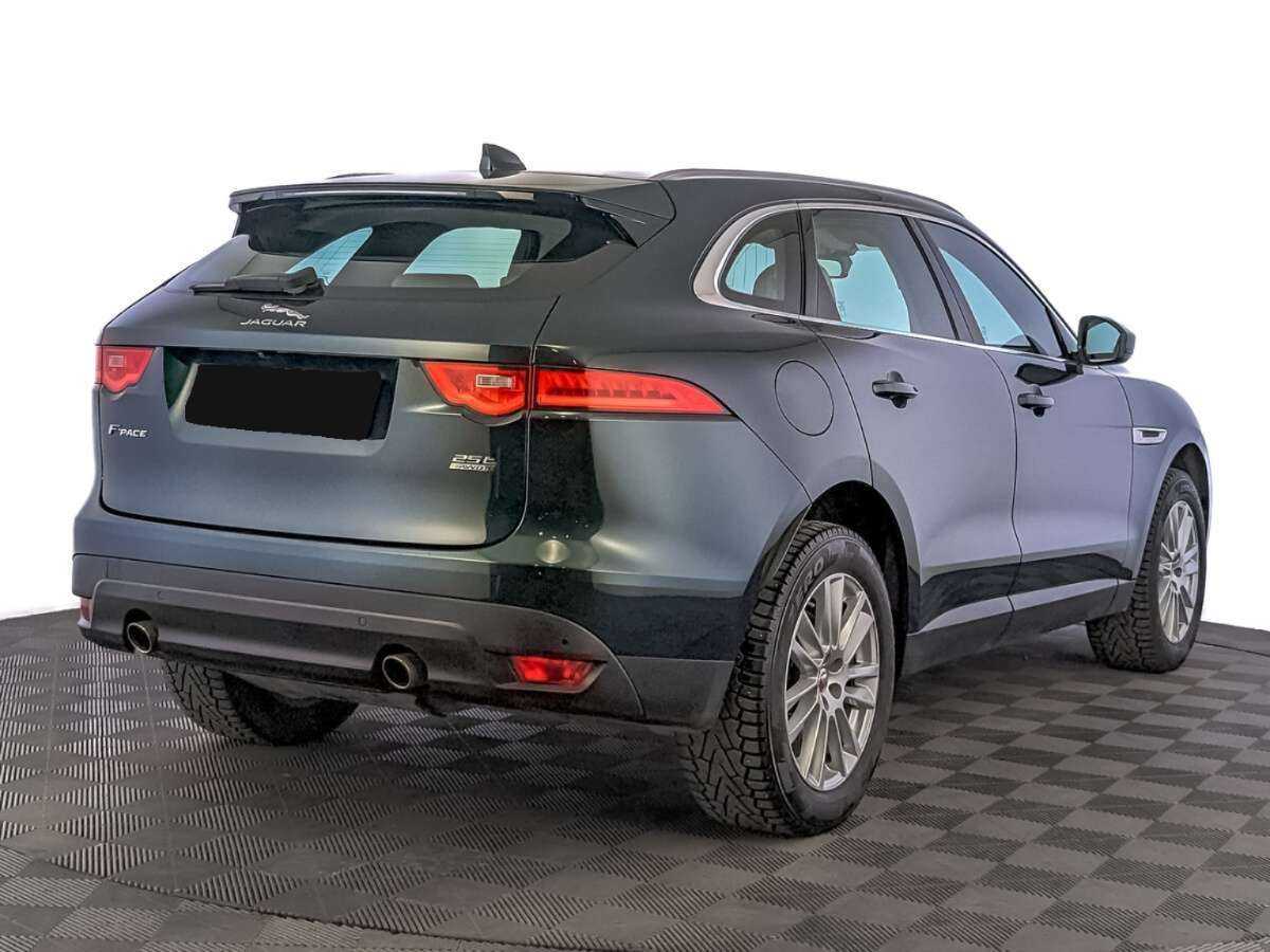 Купить Jaguar F-Pace с пробегом. Фото: #4