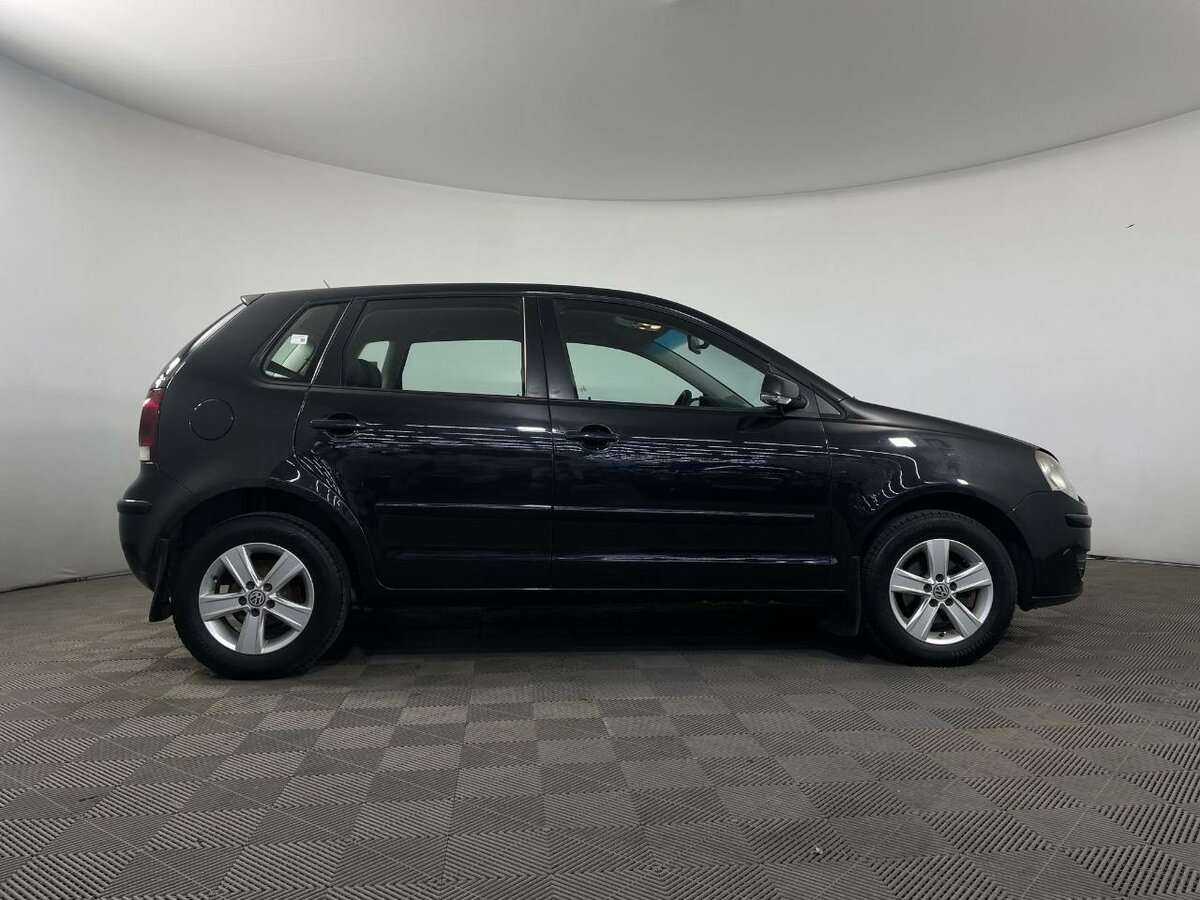 Купить Volkswagen Polo с пробегом. Фото: #3