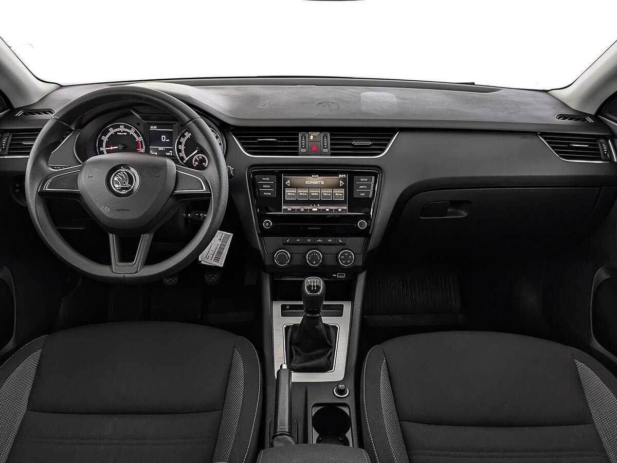 Купить Skoda Octavia с пробегом. Фото: #12
