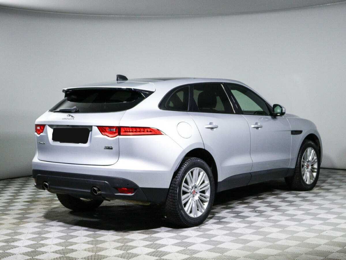Купить Jaguar F-Pace с пробегом. Фото: #3